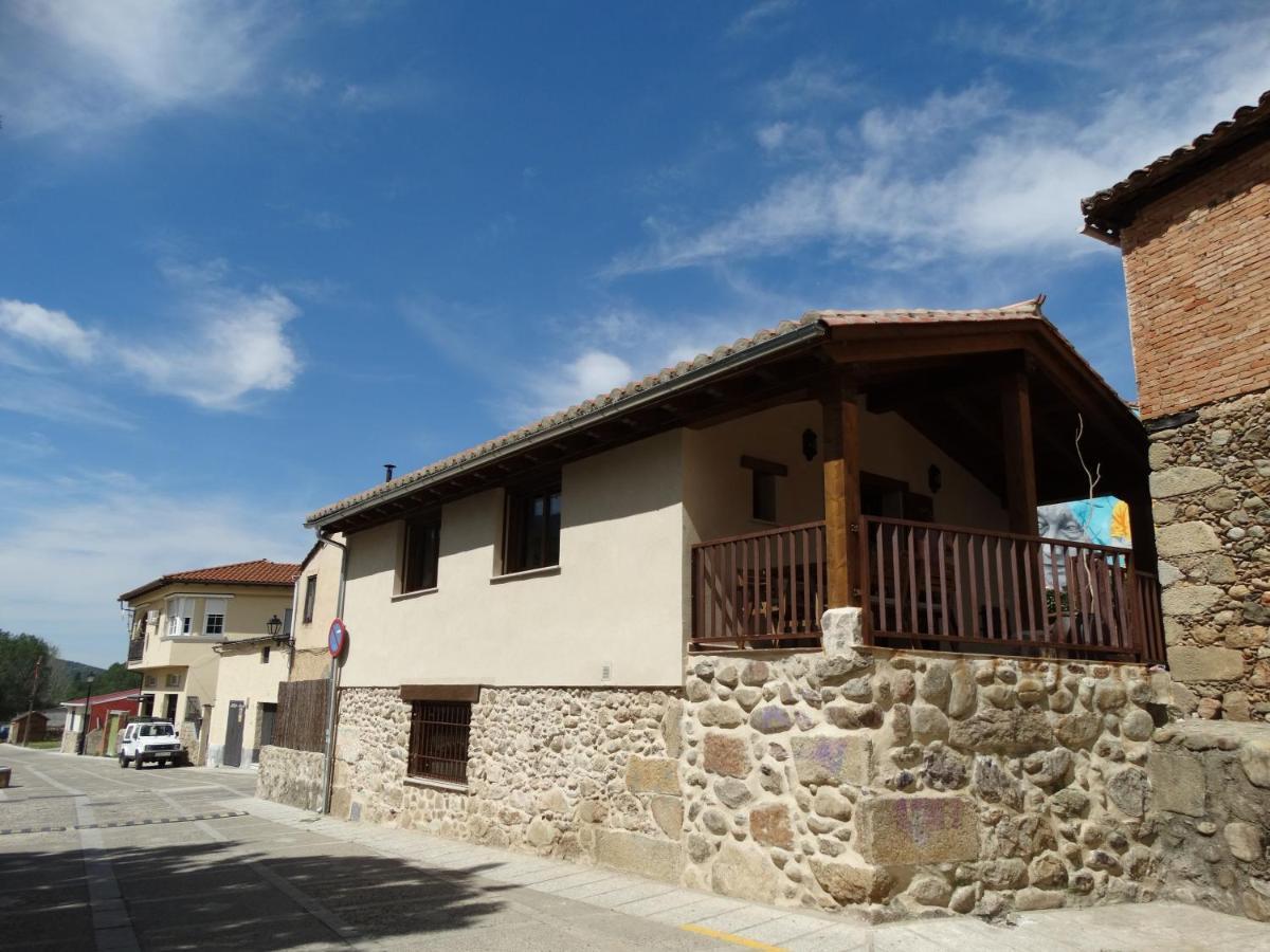 Casa Rural En Jerte: La Casa Del Molino Esterno foto
