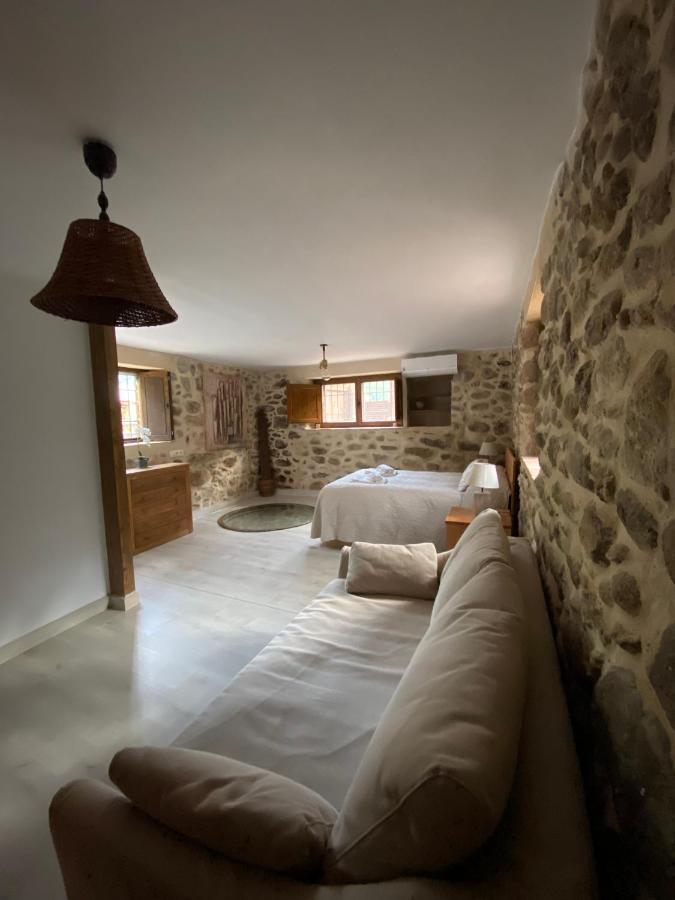 Casa Rural En Jerte: La Casa Del Molino Esterno foto