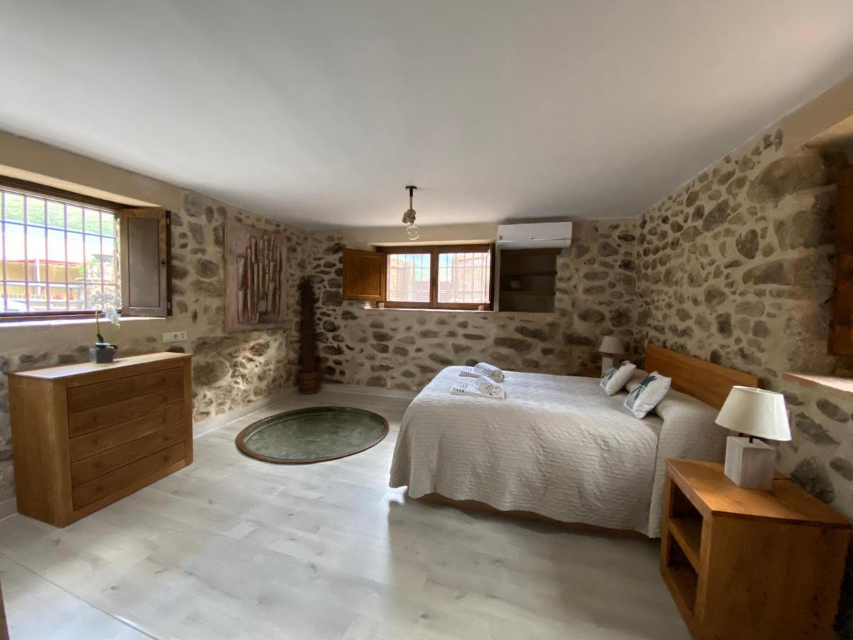 Casa Rural En Jerte: La Casa Del Molino Esterno foto